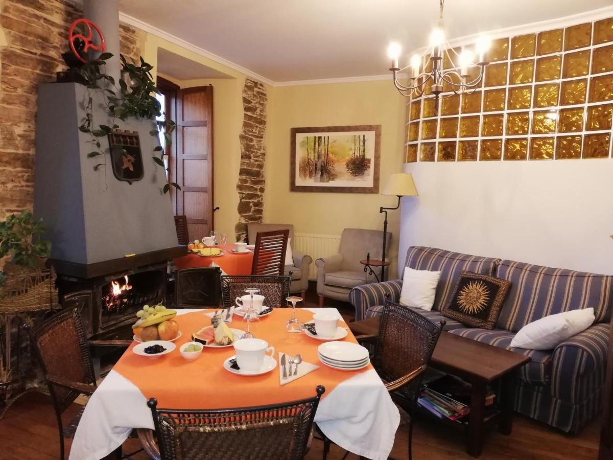 Hotel Rural Oscos Villanueva de Oscos ภายนอก รูปภาพ