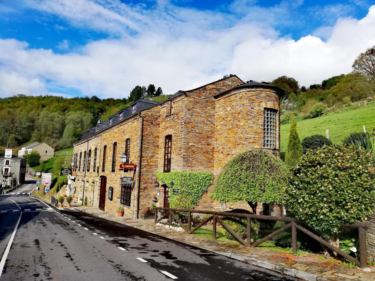Hotel Rural Oscos Villanueva de Oscos ภายนอก รูปภาพ