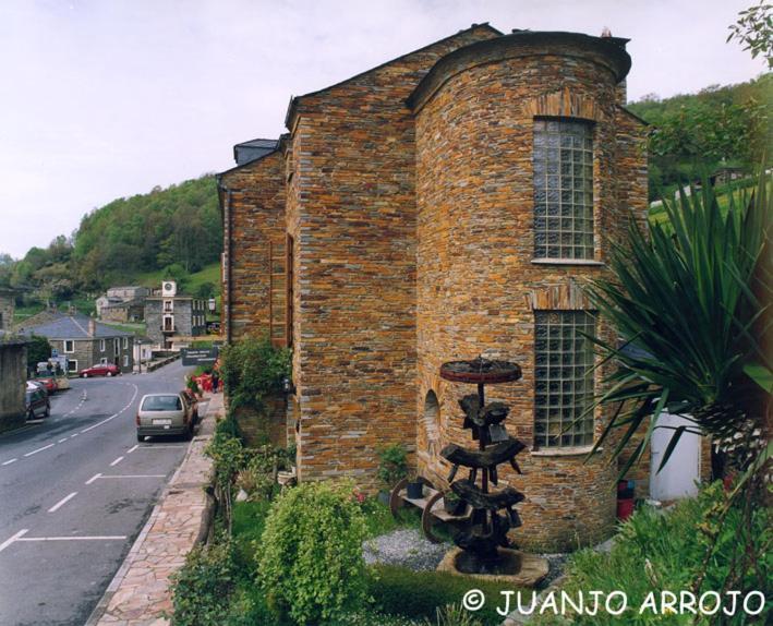 Hotel Rural Oscos Villanueva de Oscos ภายนอก รูปภาพ